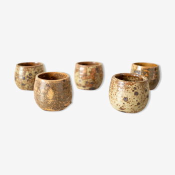 5 ramekins, shells in pyrite stoneware