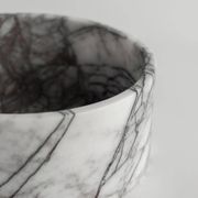 Bol cylindrique en marbre blanc/lilas