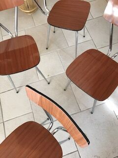 Lot of 4 formica chairs by Tublac