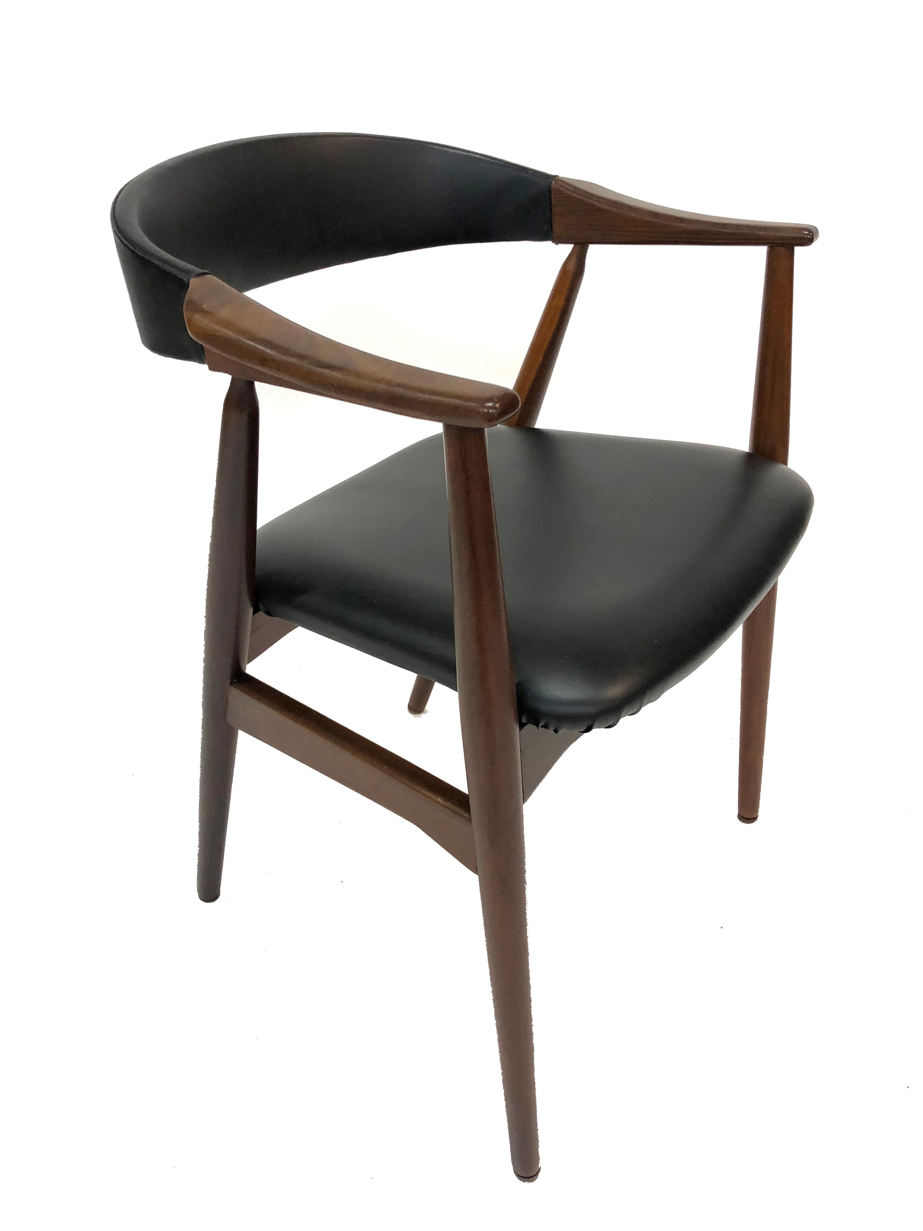 Vintage armchair from the 60s in teak