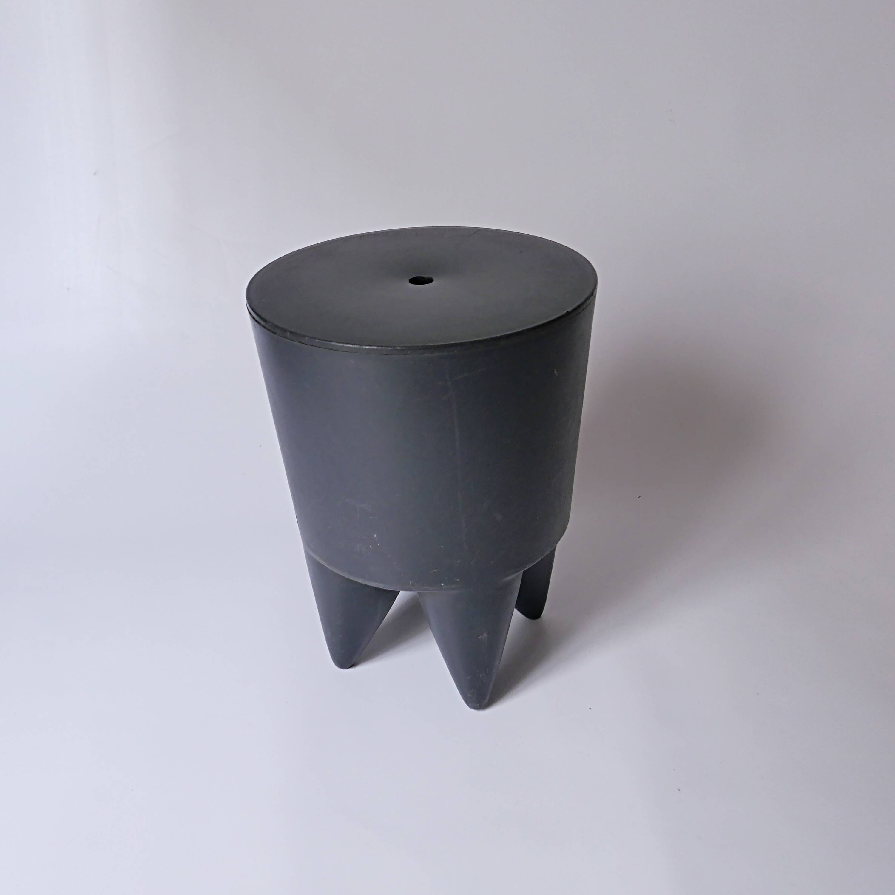 Tabouret noir design philippe starck vintage. 1970 1980