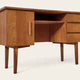 Bureau du milieu du siècle