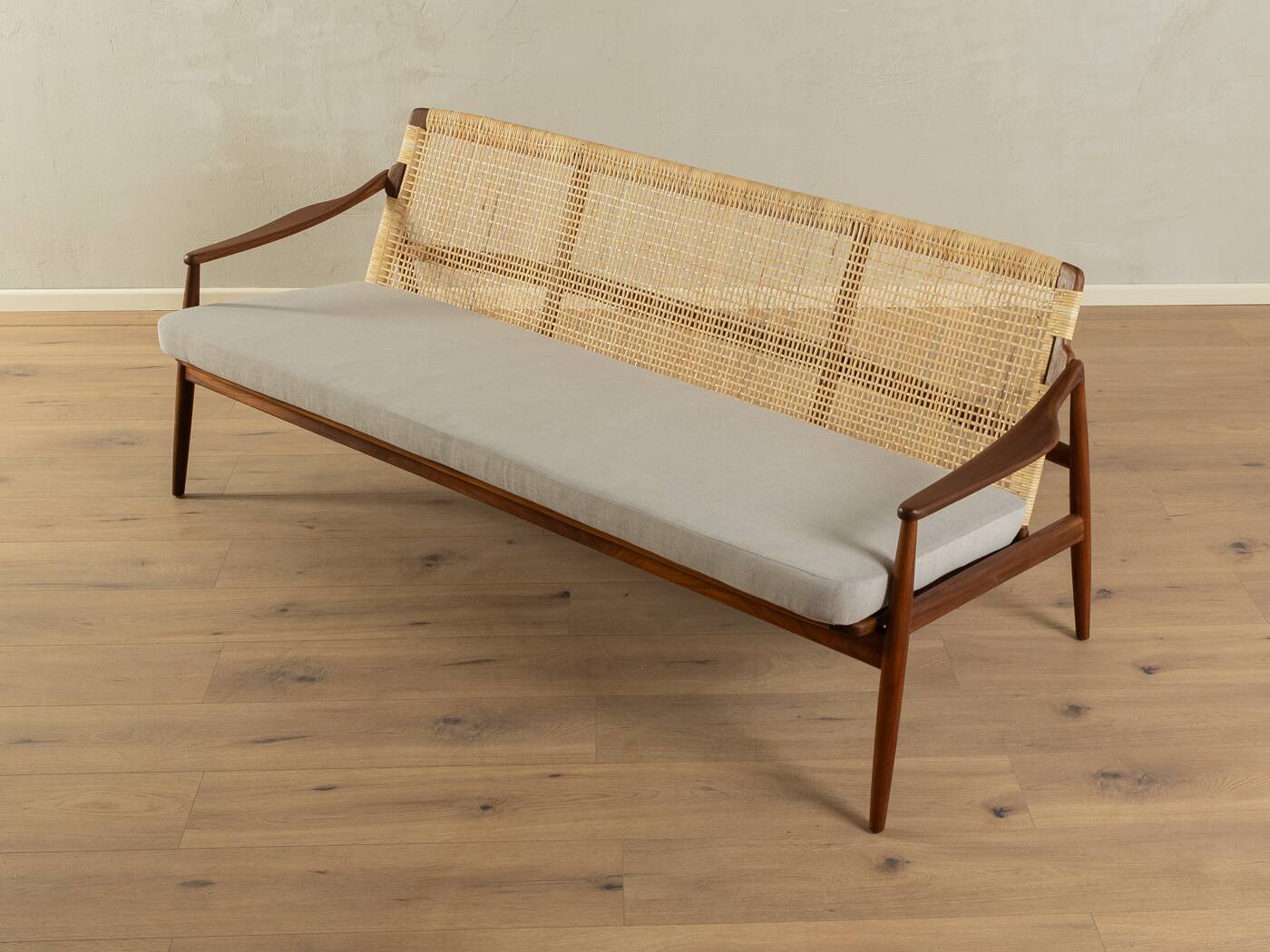Exclusive furniture suite