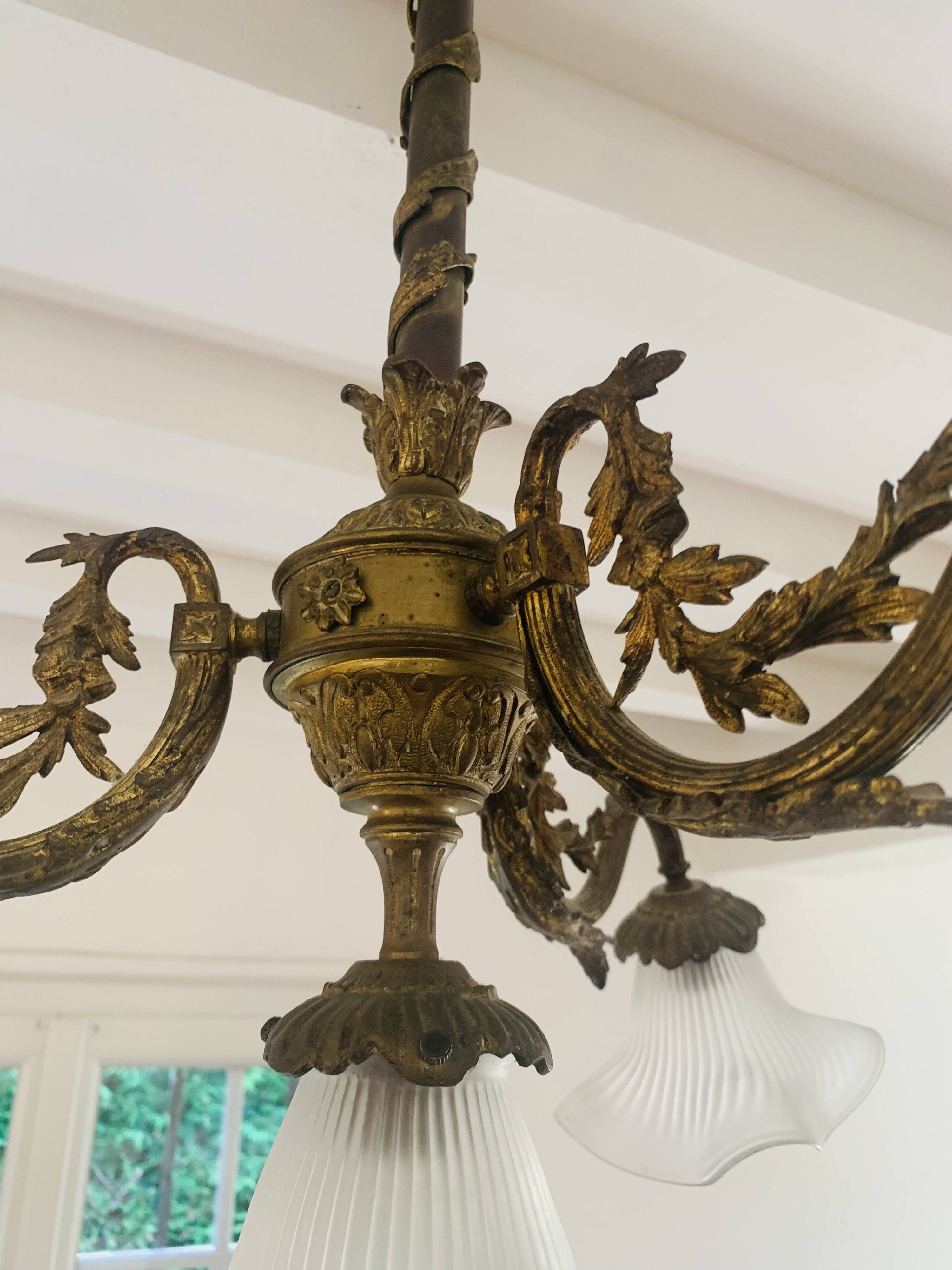 Bronze chandelier 4 tulips