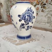 Delfts Blue FG vase Dutch landscape on one side and floral decoration on the other