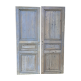Pairs of Haussmannian doors in patinated aged wood