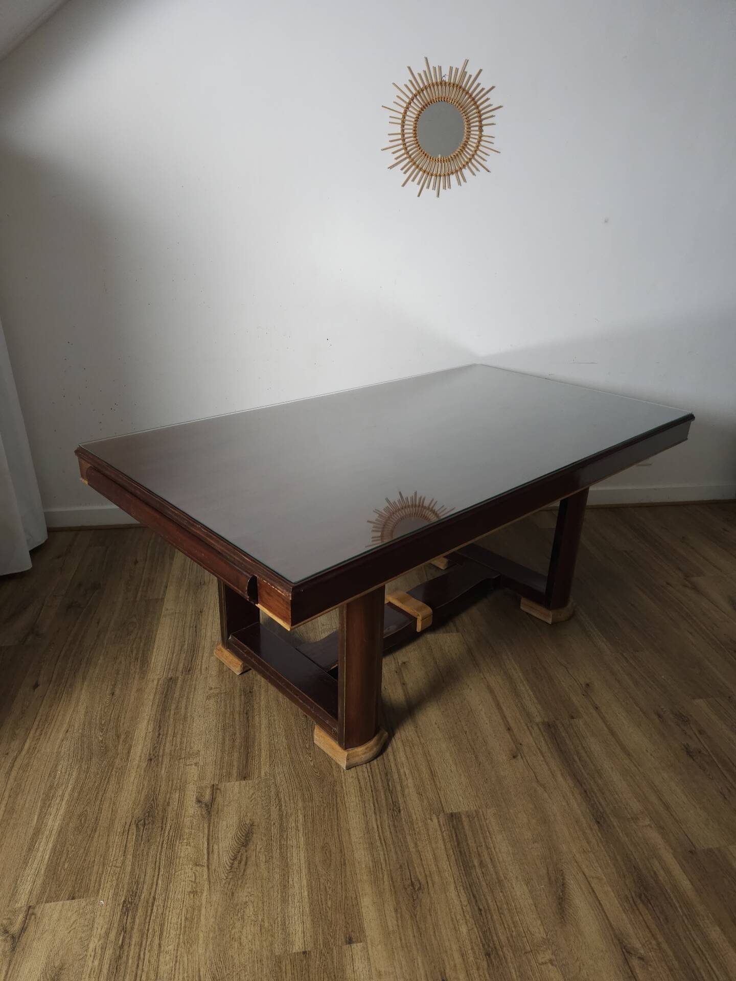 Table architecturale style Art Déco & tiroirs secrets (1970)