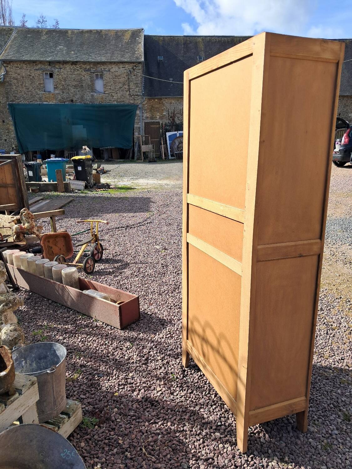 Armoire vitrée