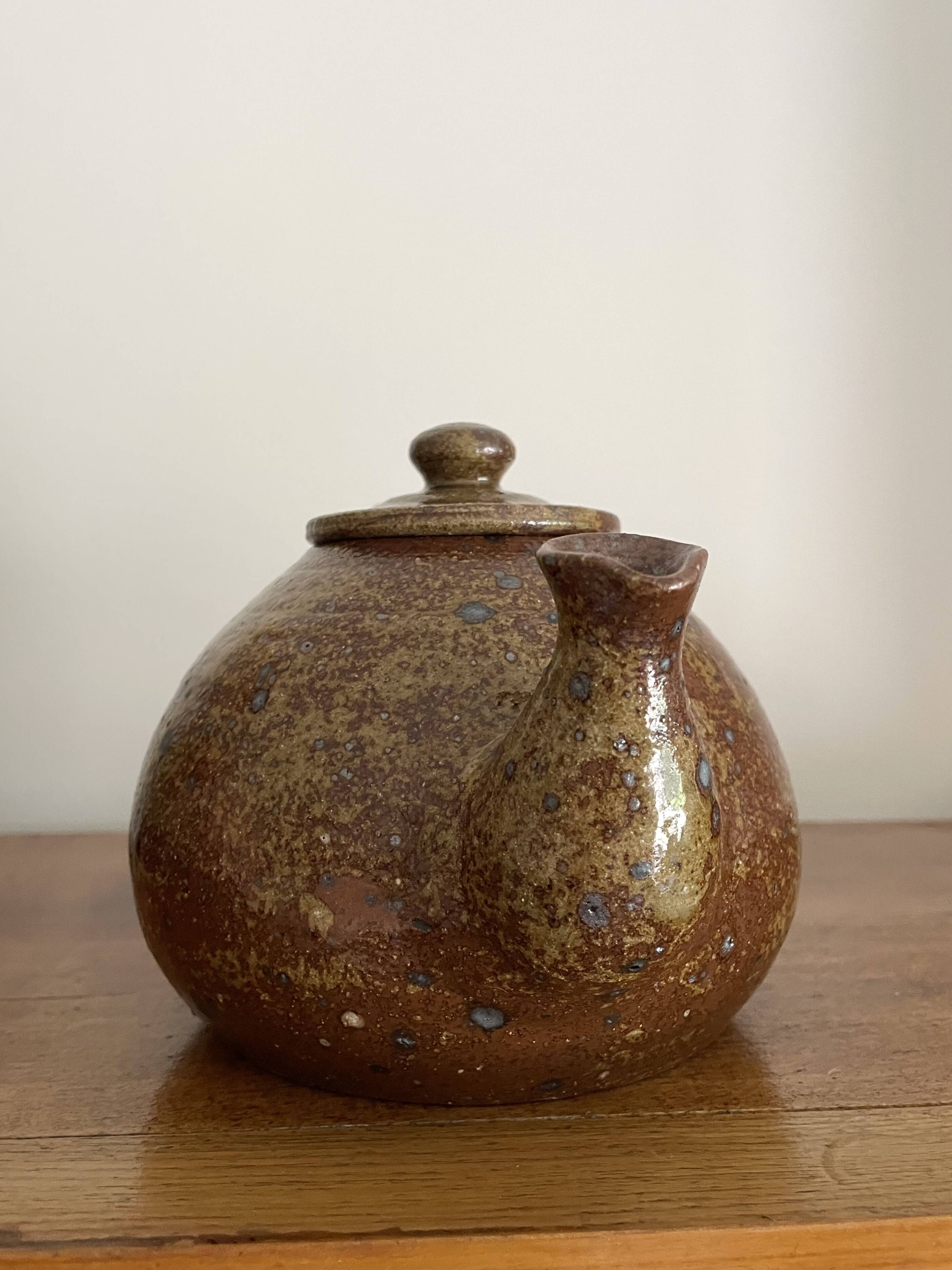 Théière avec 2 tasse à café en grès design vintage