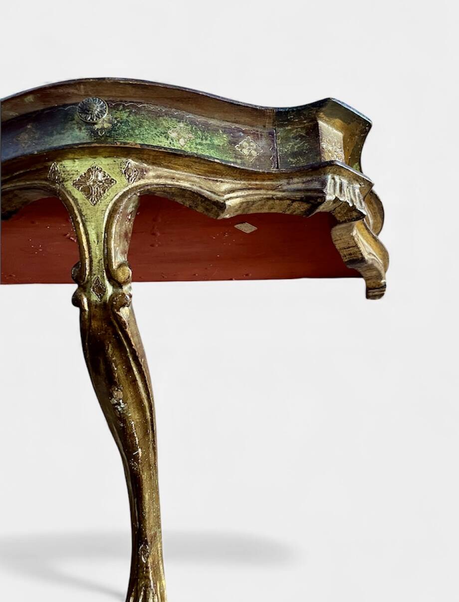 Console florentine vintage en bois doré
