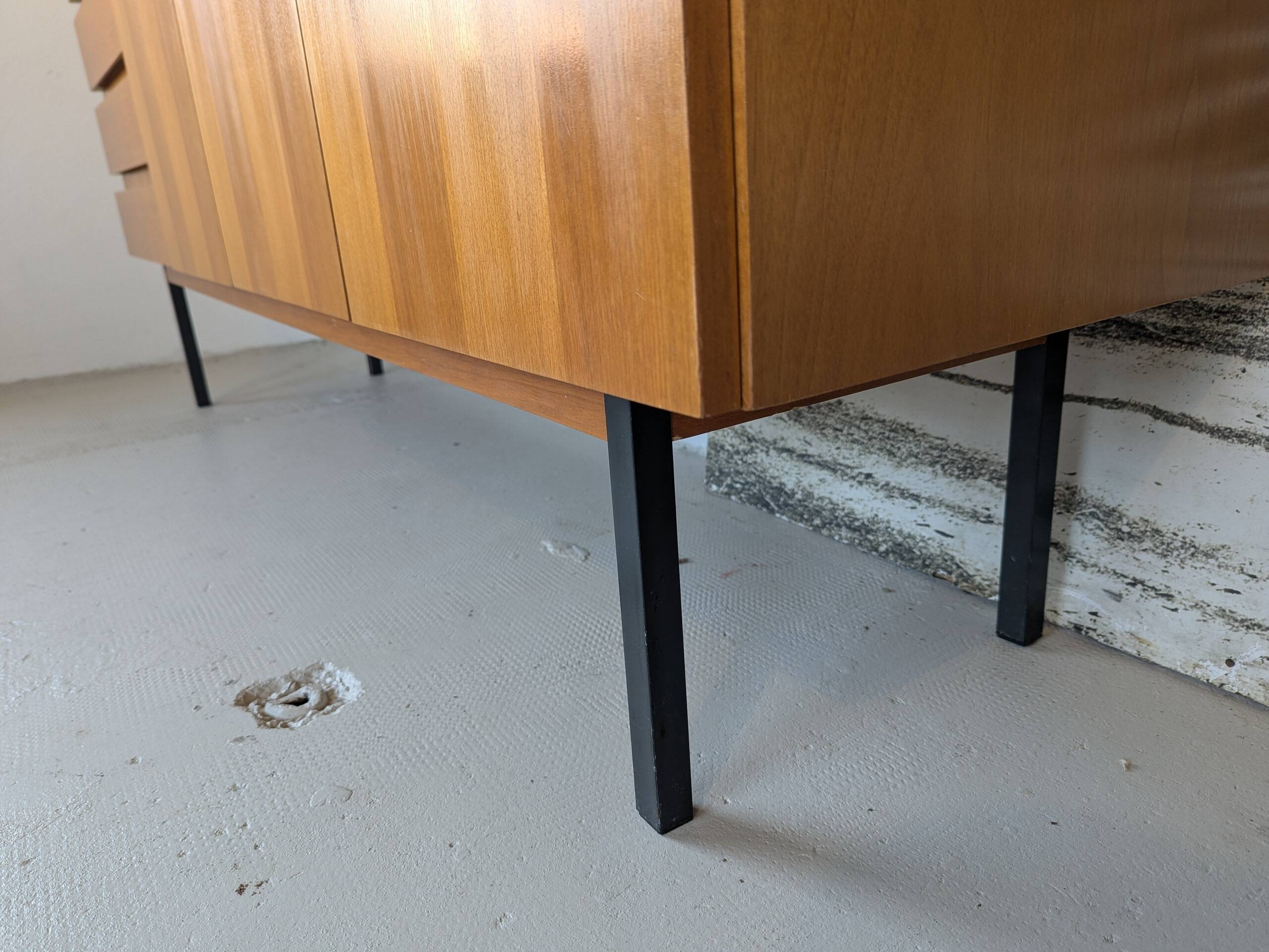 Enfilade noyer, style scandinave, années 70