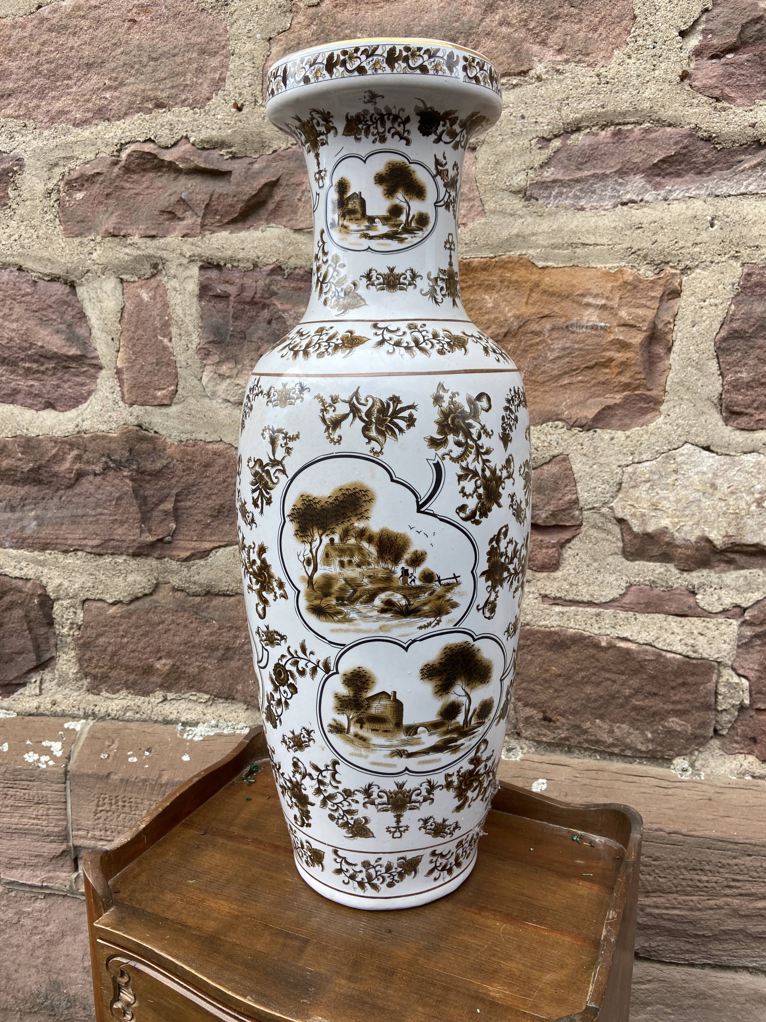 Chinese ceramic vase