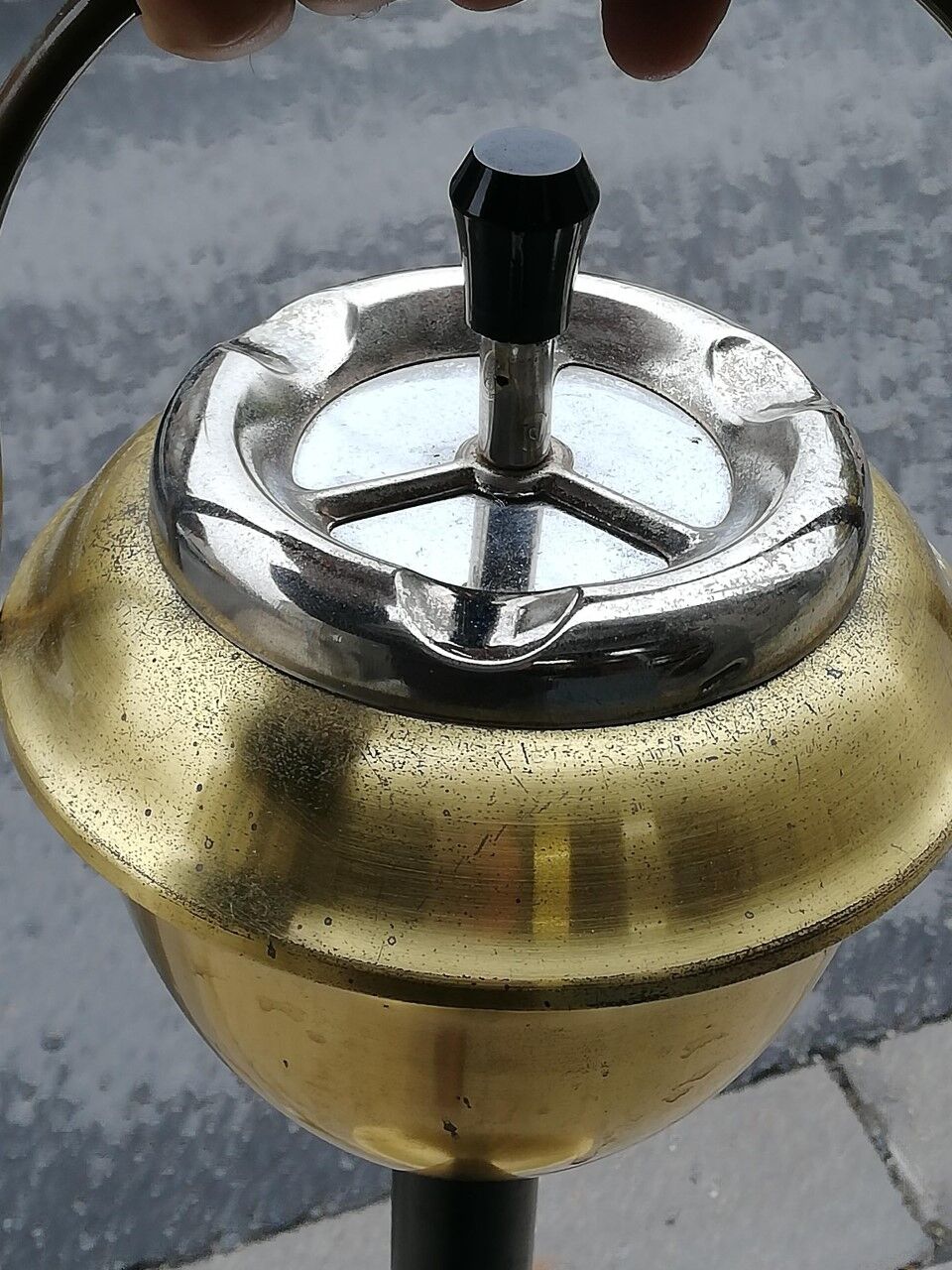 Vintage 50s metal ashtray