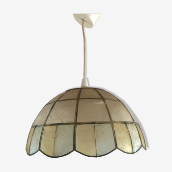 Mother-of-pearl pendant lamp