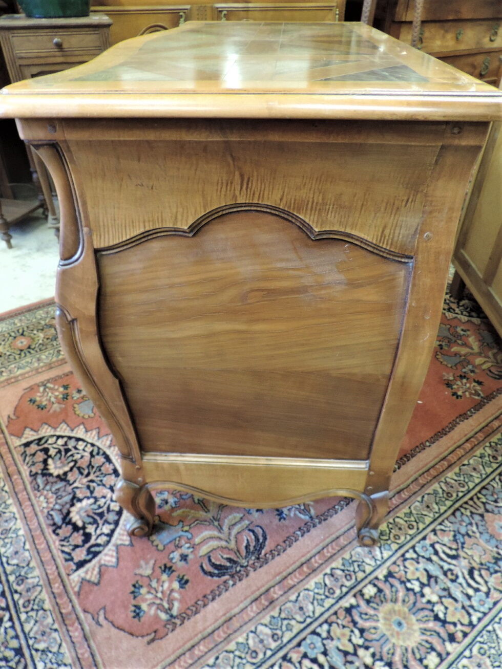 Louis xv-style chest of drawers in cherry