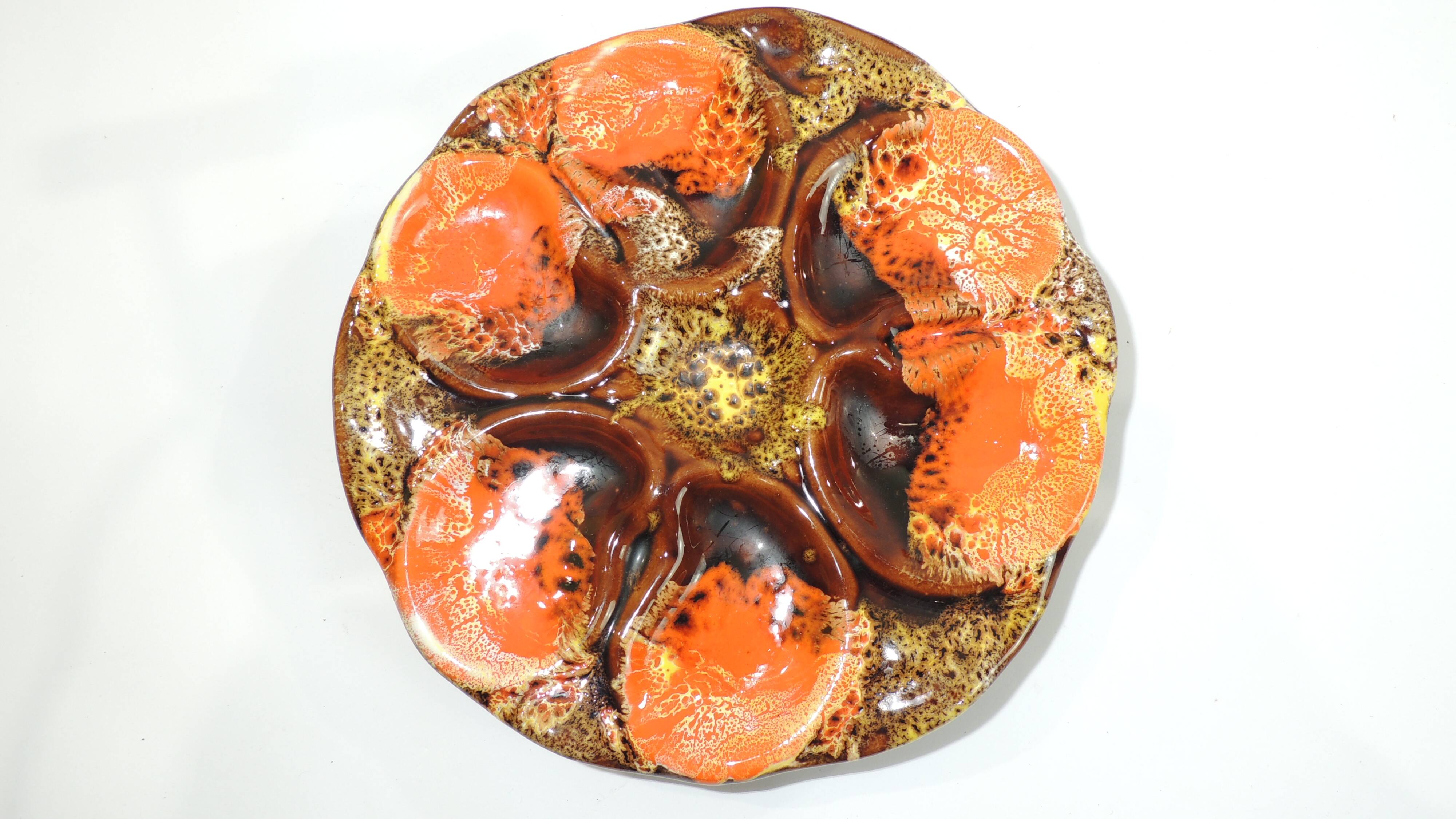 Lot six oyster plates /slip/faience