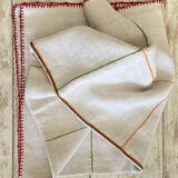 Hand-embroidered Basque tablecloth - 130x90 - Hemp