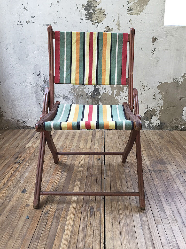 Folding garden chair