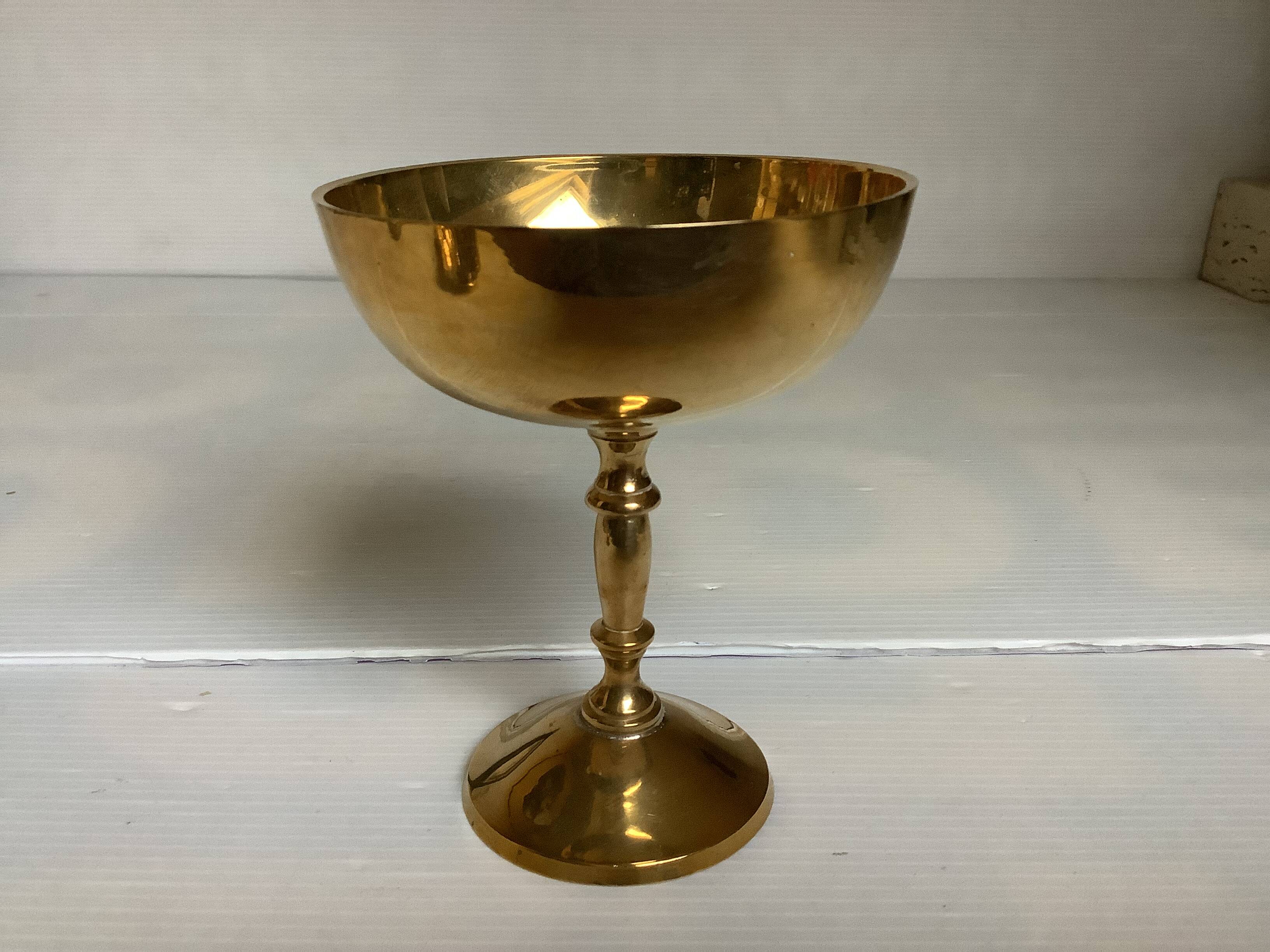 Brass bowl, ring holder, chalice.