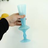 Vase / soliflore en opaline bleu