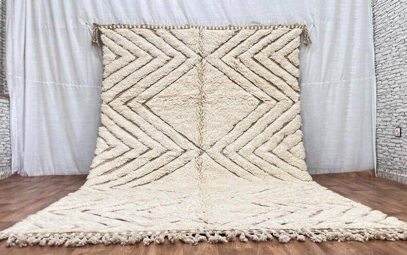 Handmade Berber wool rug size 2/3 m