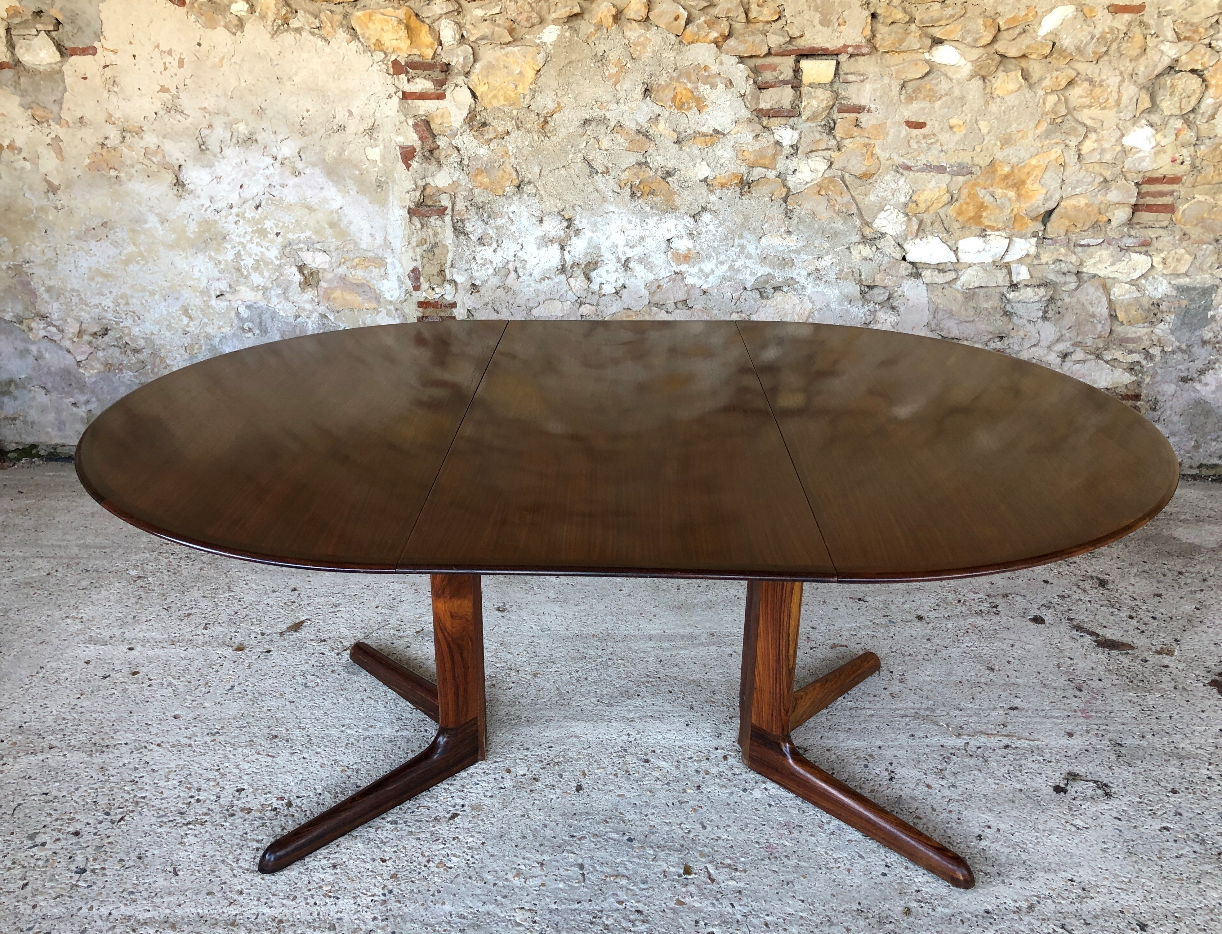Expandable Scandinavian rosewood dining table by CJ Rosengaarden, circa 60's