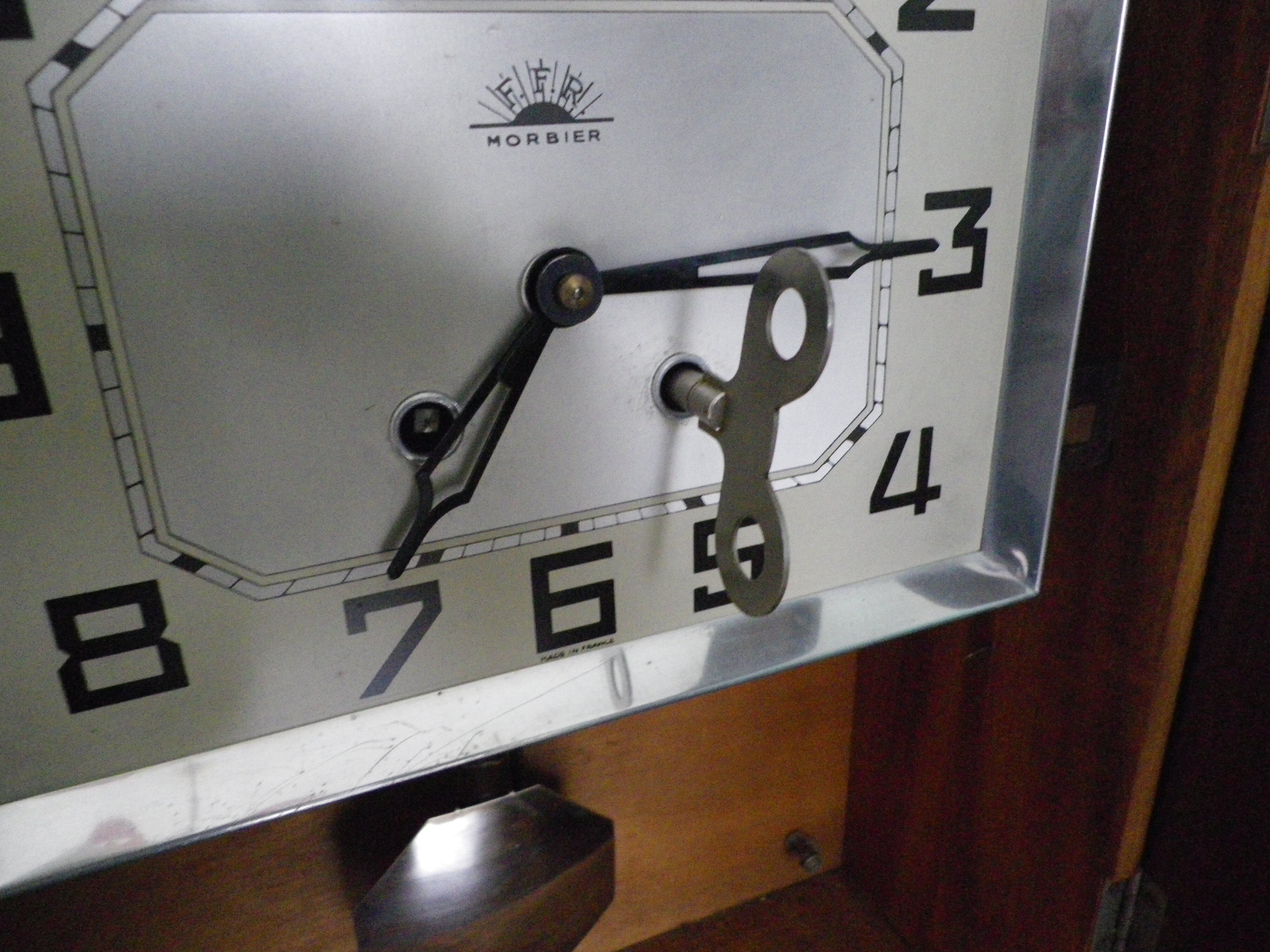 Horloge pendule dite "faux carillon" marque Morbier France, années 70