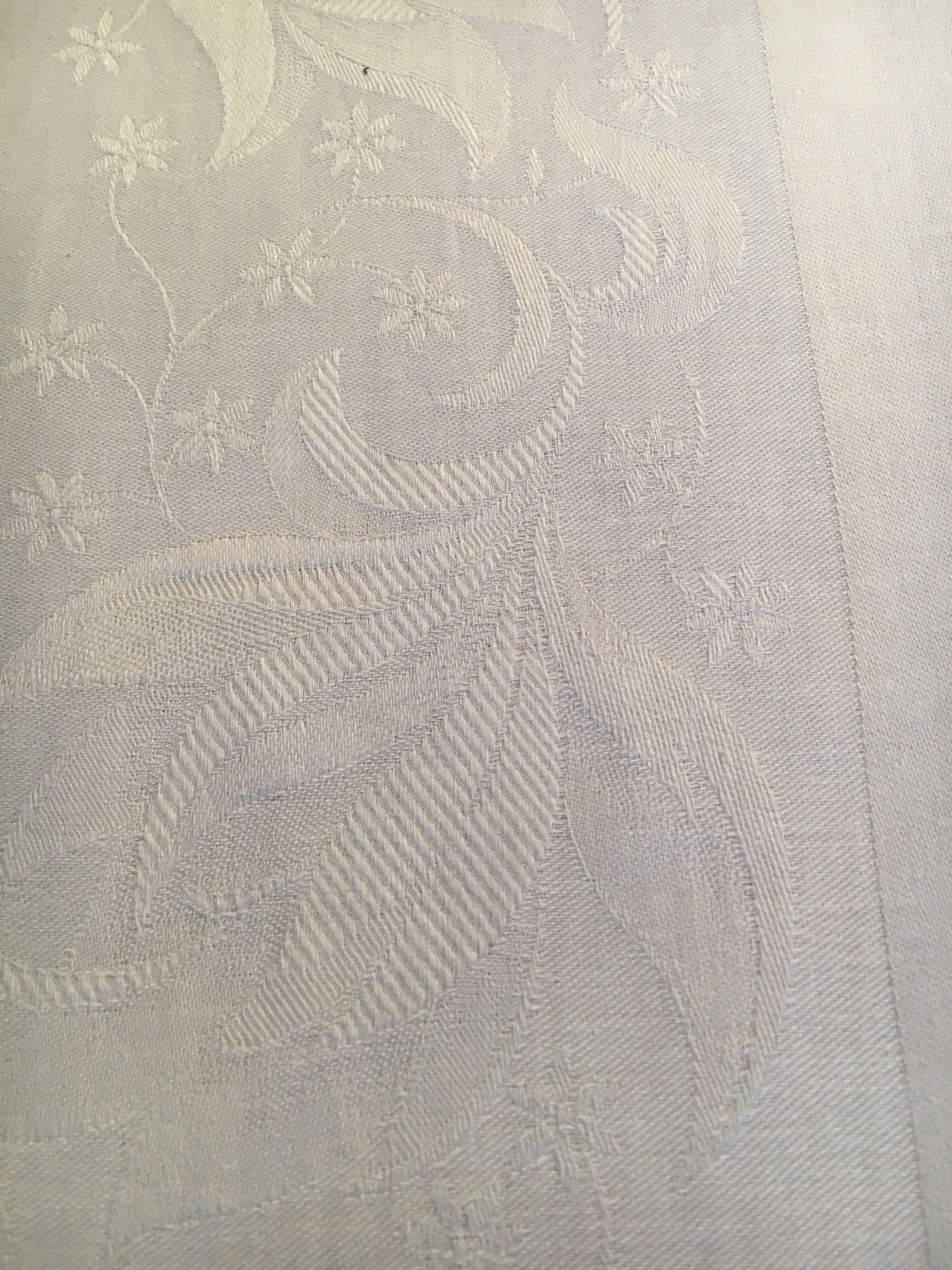 White cotton tablecloth 2.75m x 1.25m