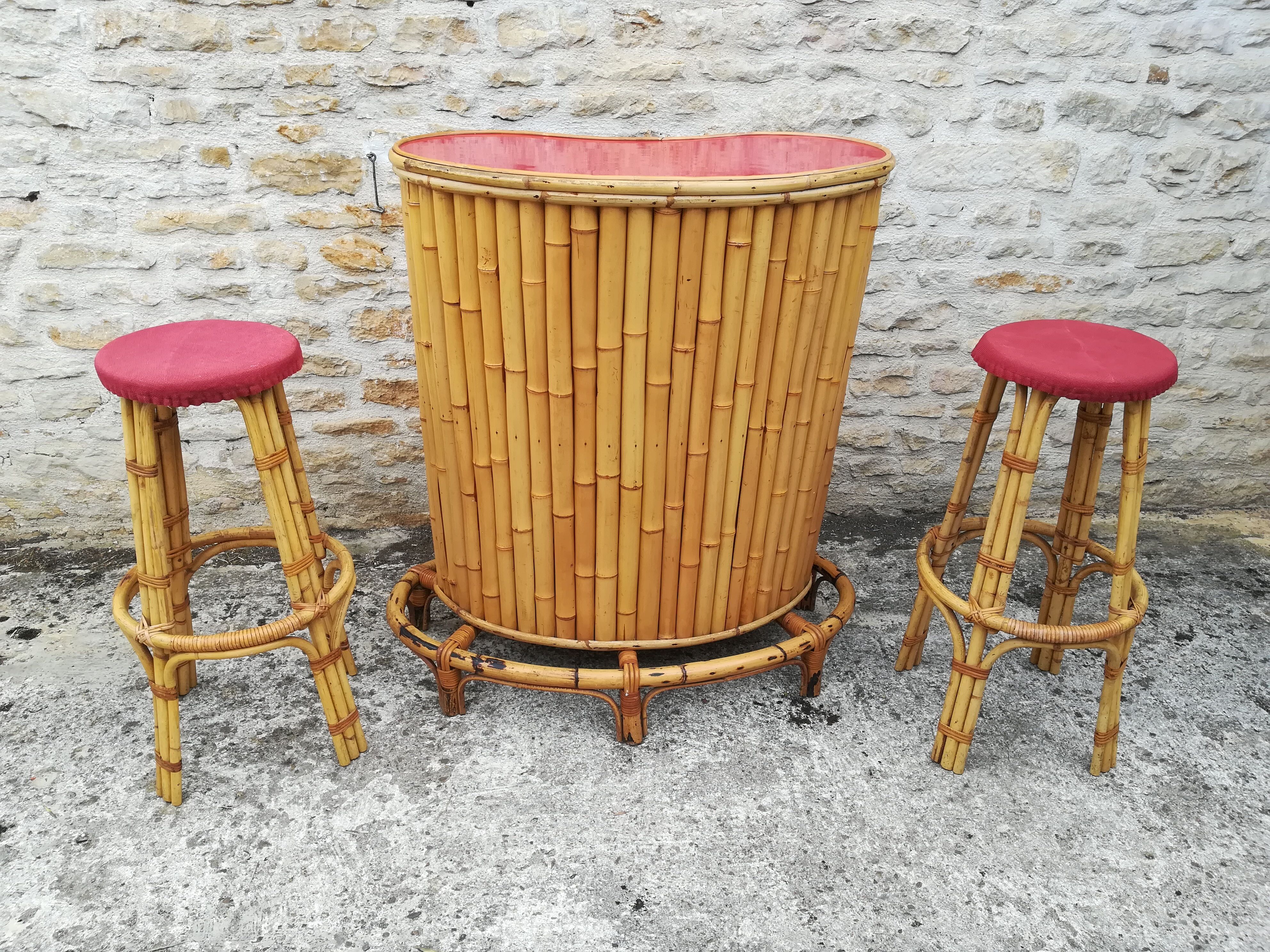 Bamboo tiki bar and two stools