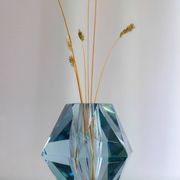 Vase en cristal en forme de diamant de Strömbergshyttan