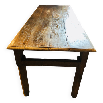 Large country table in cherry wood, late 1800s