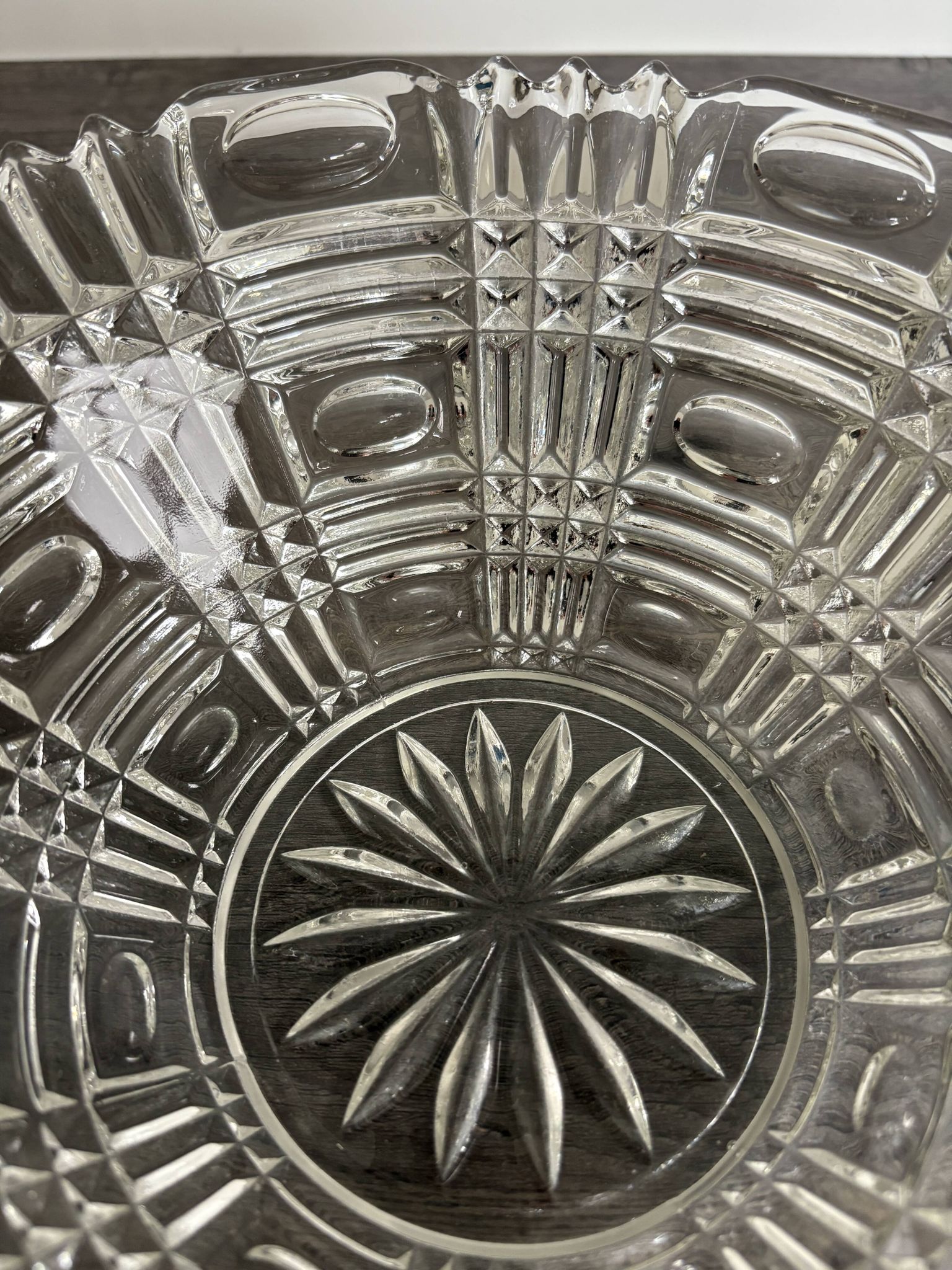 Vintage pressed glass fruit bowl