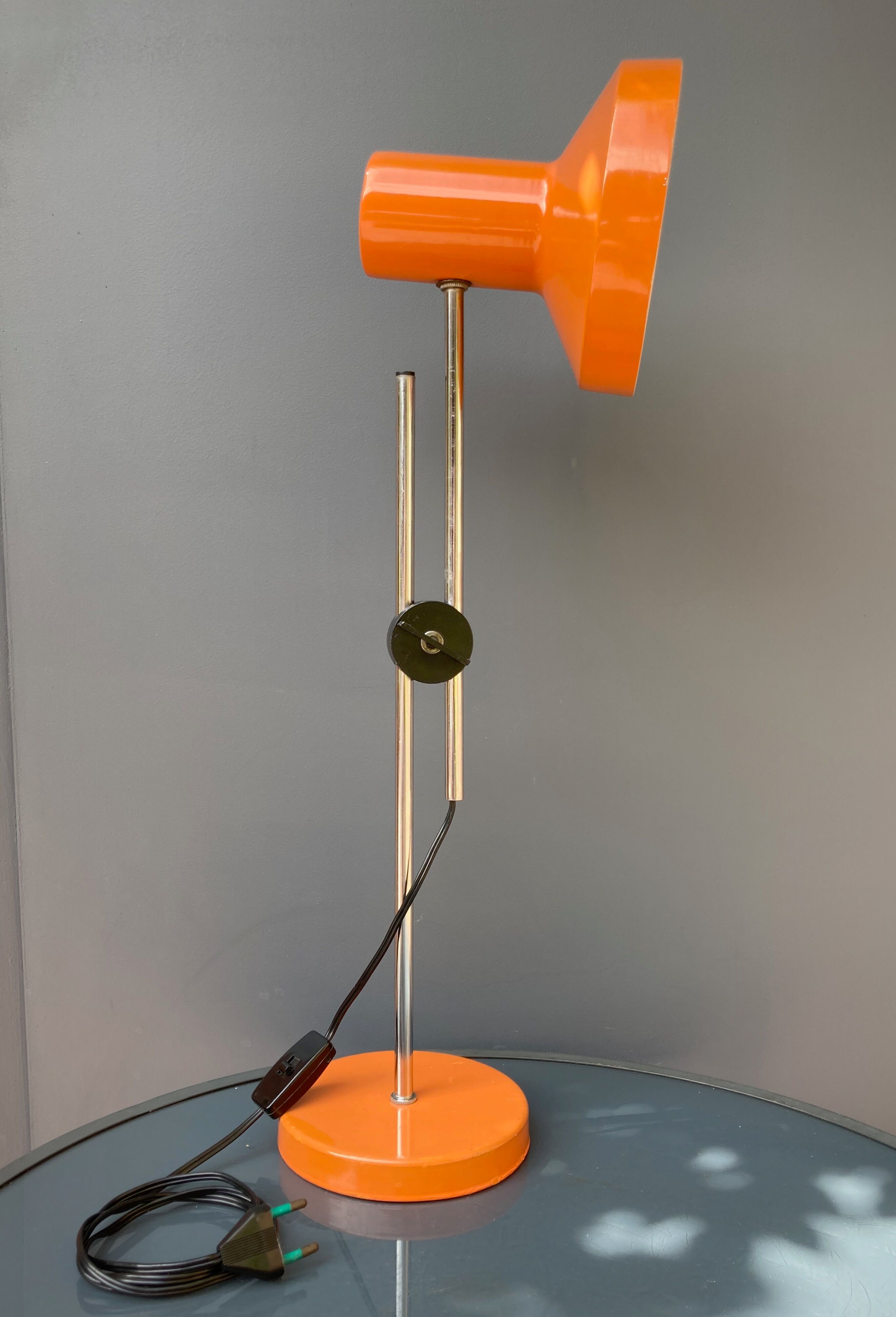 Lampe design avant-gardiste des années 1950