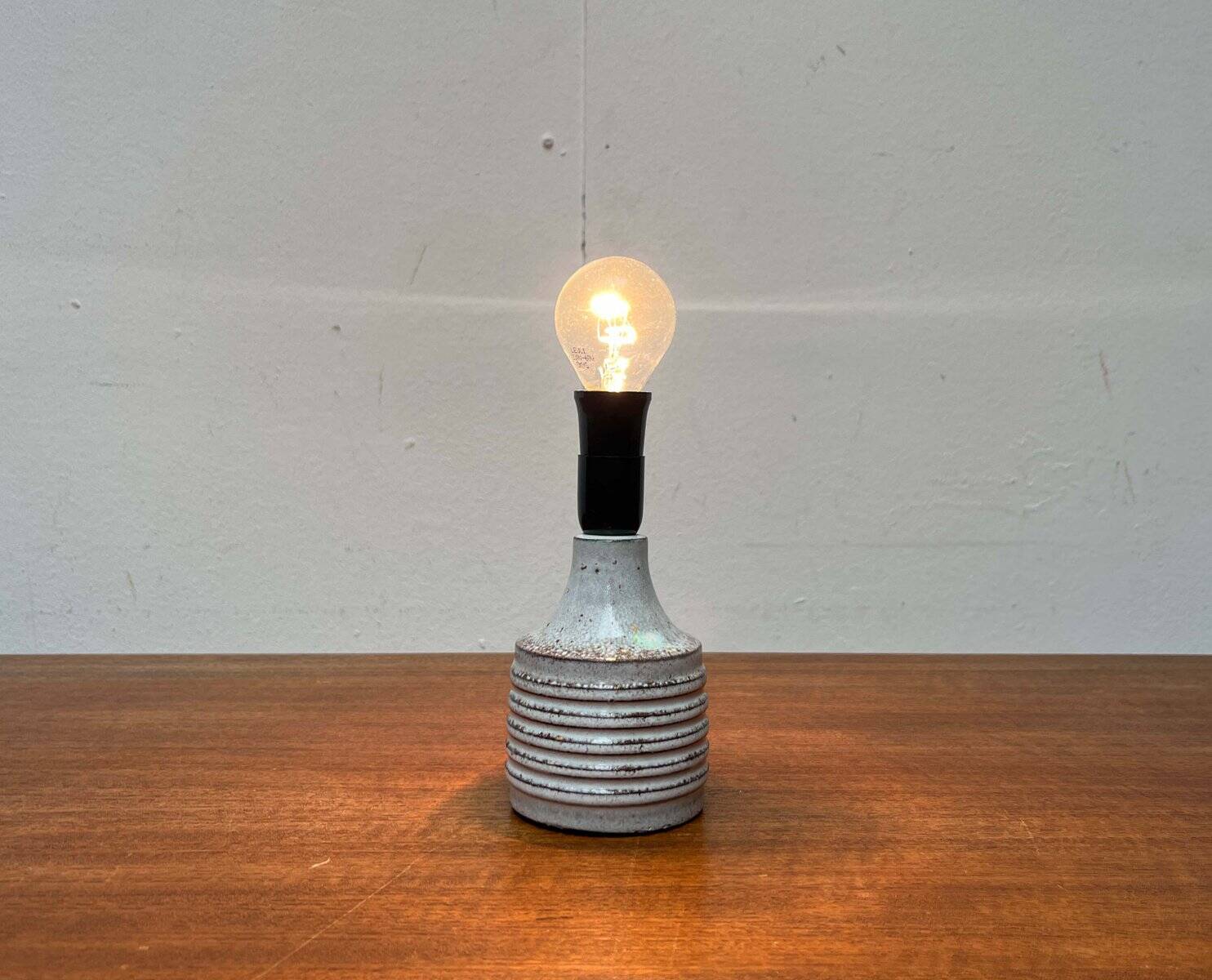 Mid-century modern studio pottery table lamp by Axella, 1960s.