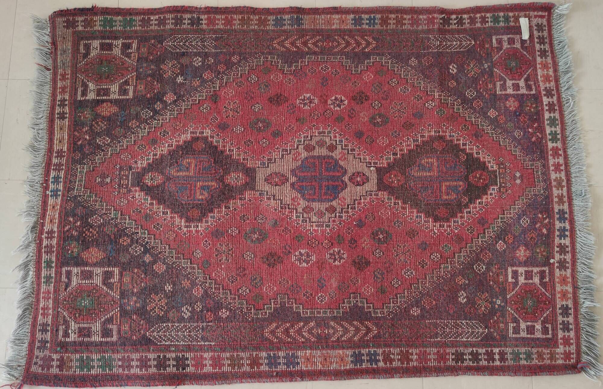 Tapis Perse Abadeh ou-bien Ghashghai Nomades 162 x 110 cm