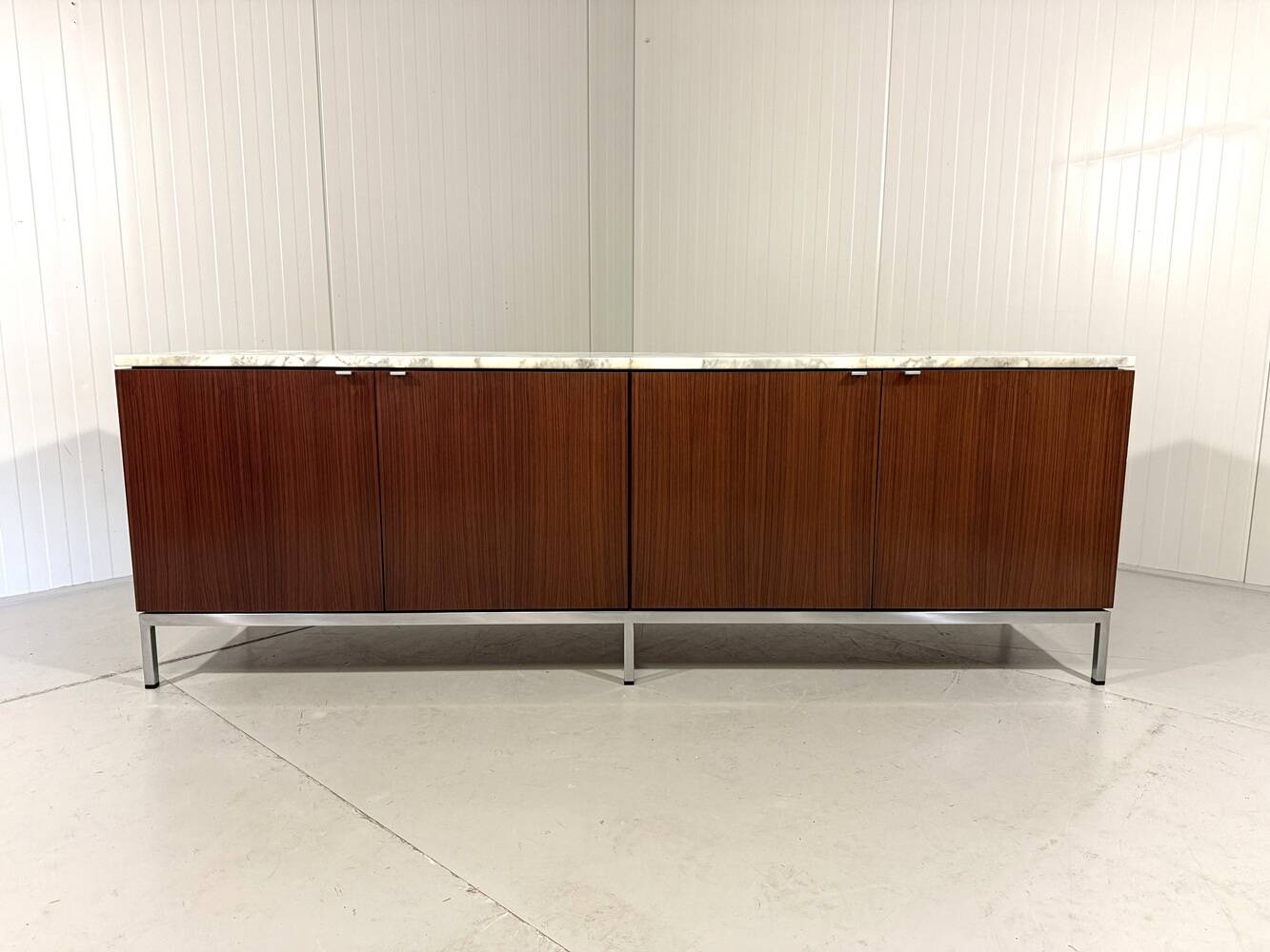 Florence Knoll palissander sideboard marble top 1960’s