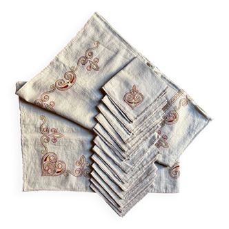 Embroidered hemp tablecloth and 12 napkins