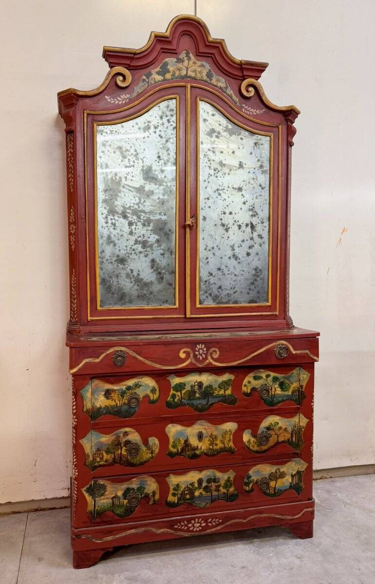 Cabinet bibliothéque Venitien style Louis XV en bois laqué
