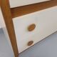 Secrétaire meuble de rangement vintage en bois de chêne et mélaminé blanc