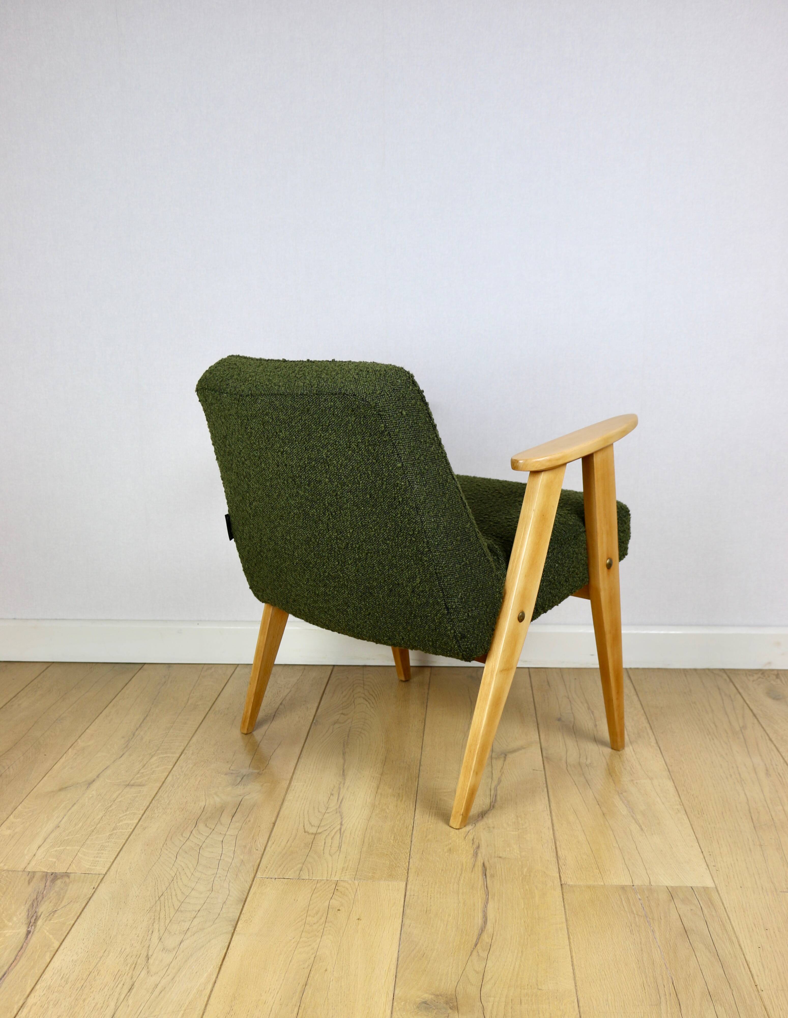 Chierowski 366 armchair, 1970s, olive green vintage boucle - light wood