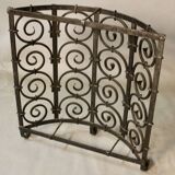 Grille de cheminée en fer forgé