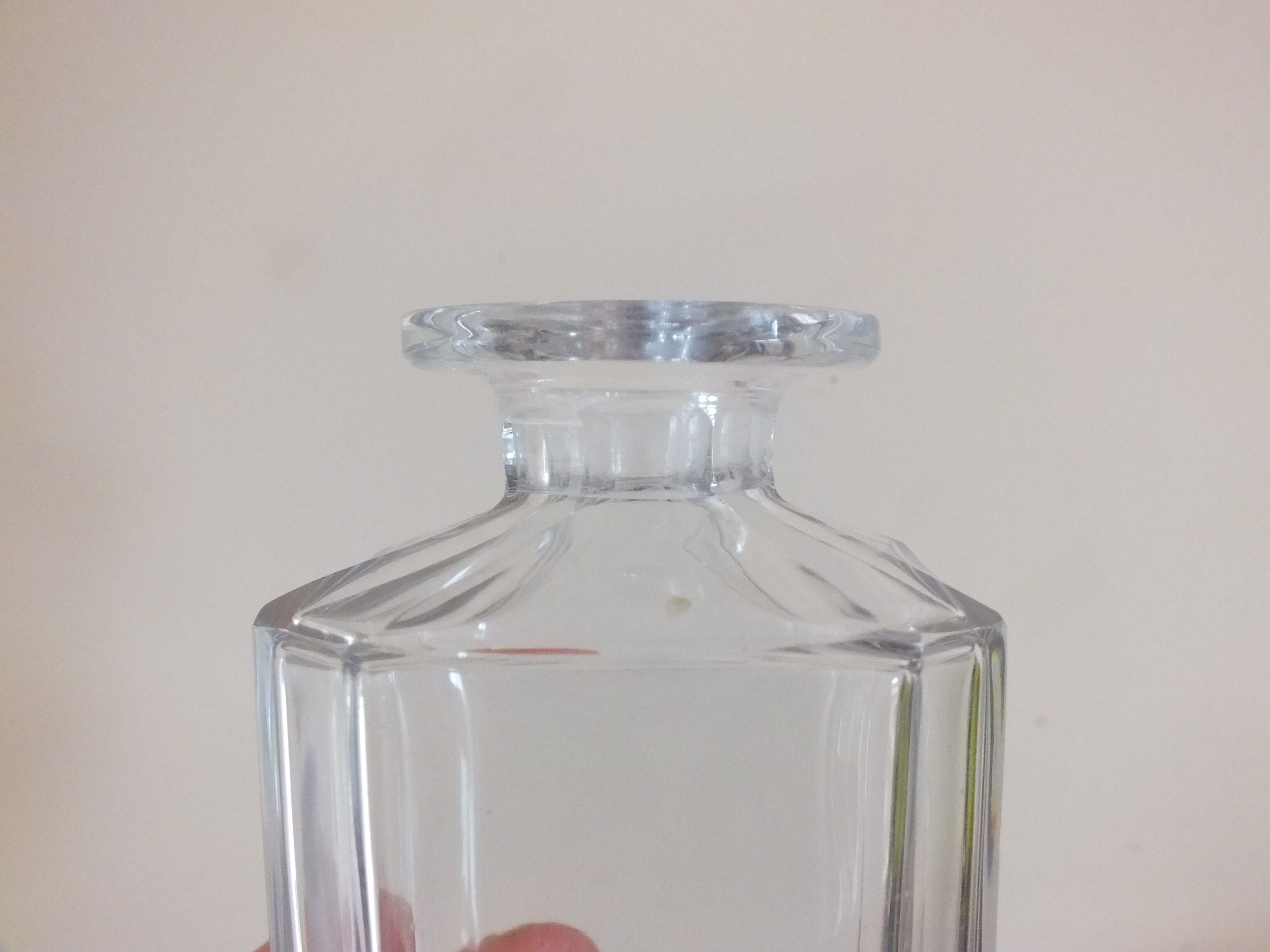 Cut crystal whisky decanter
