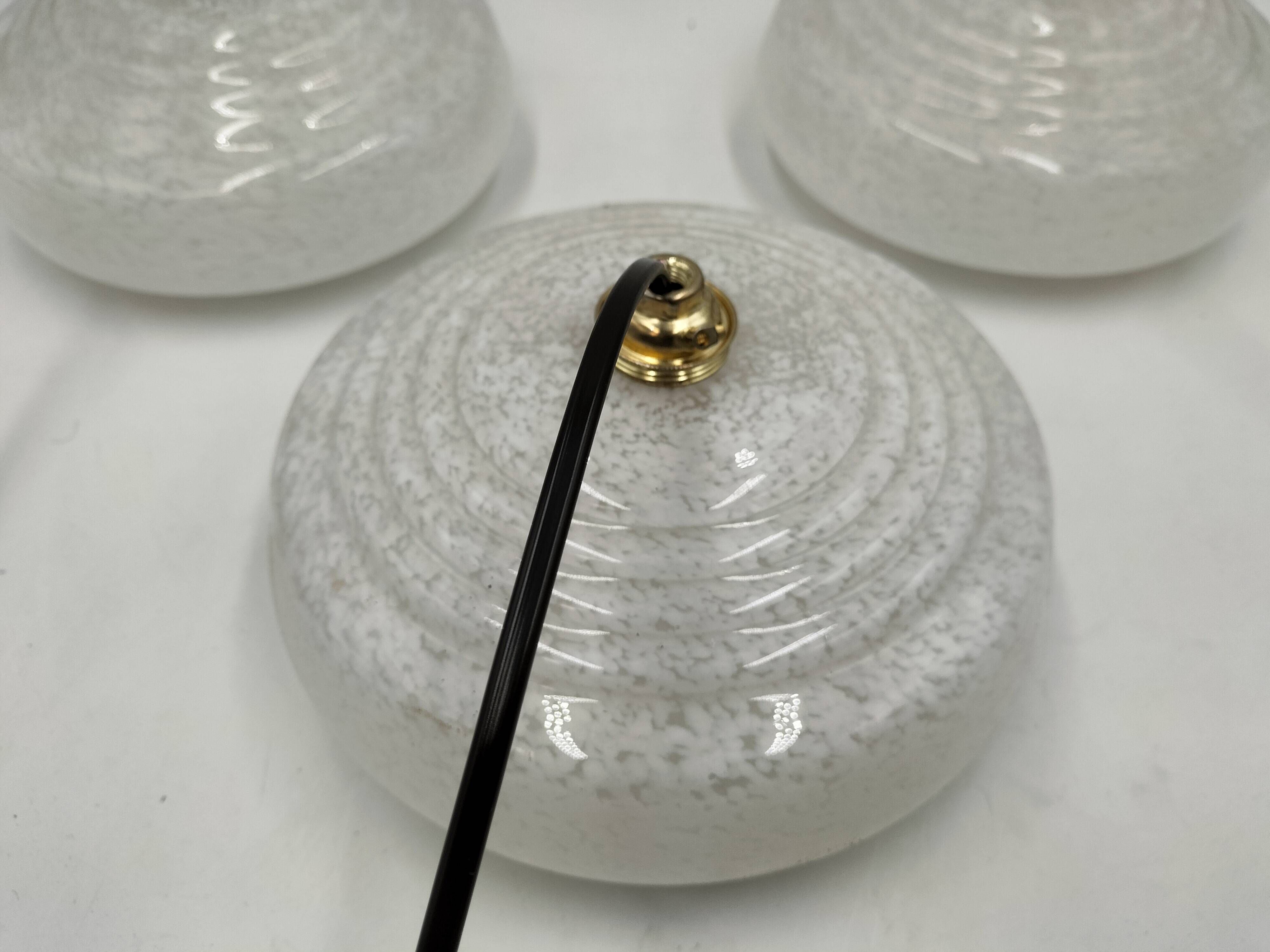 Suspensions opalines