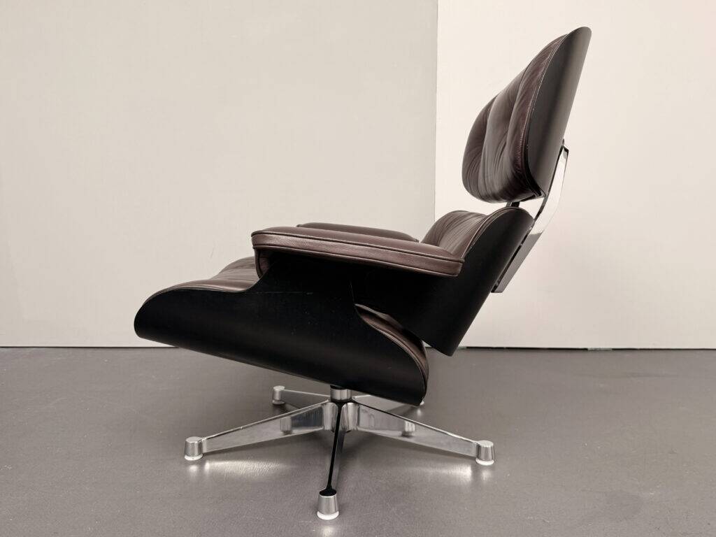 Lounge chair by Charles & Ray Eames for Vitra, Germany, 1980s