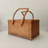 Vintage rattan and wicker basket from the 60s/70s