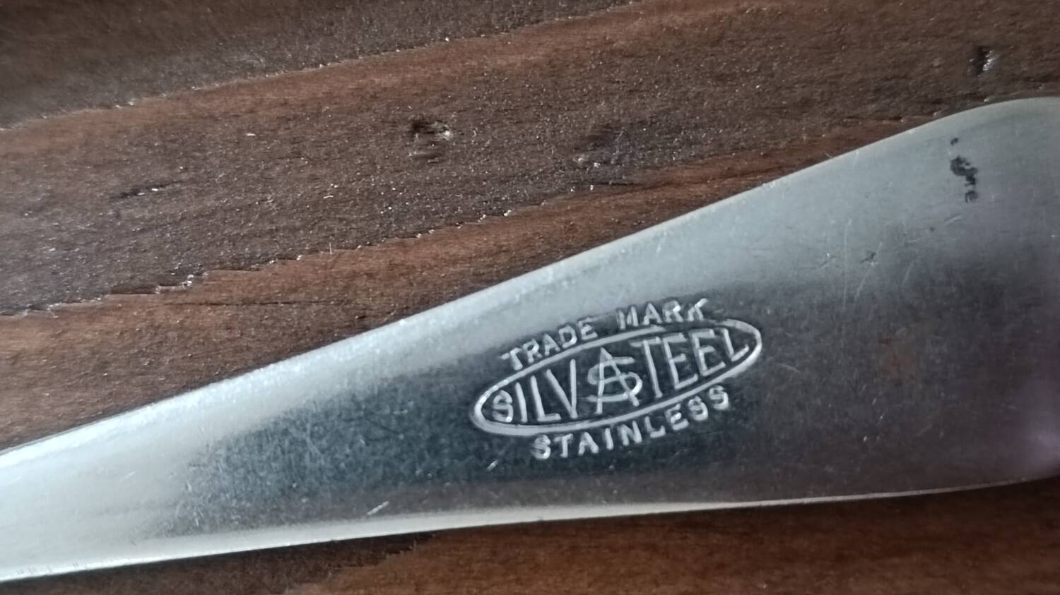 6 silver-plated forks