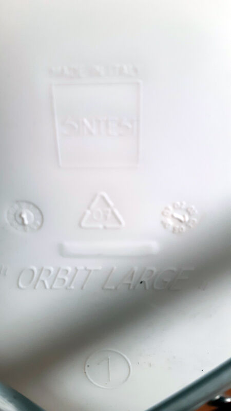 Series of 2 Sintesi chairs, Cantarutti design