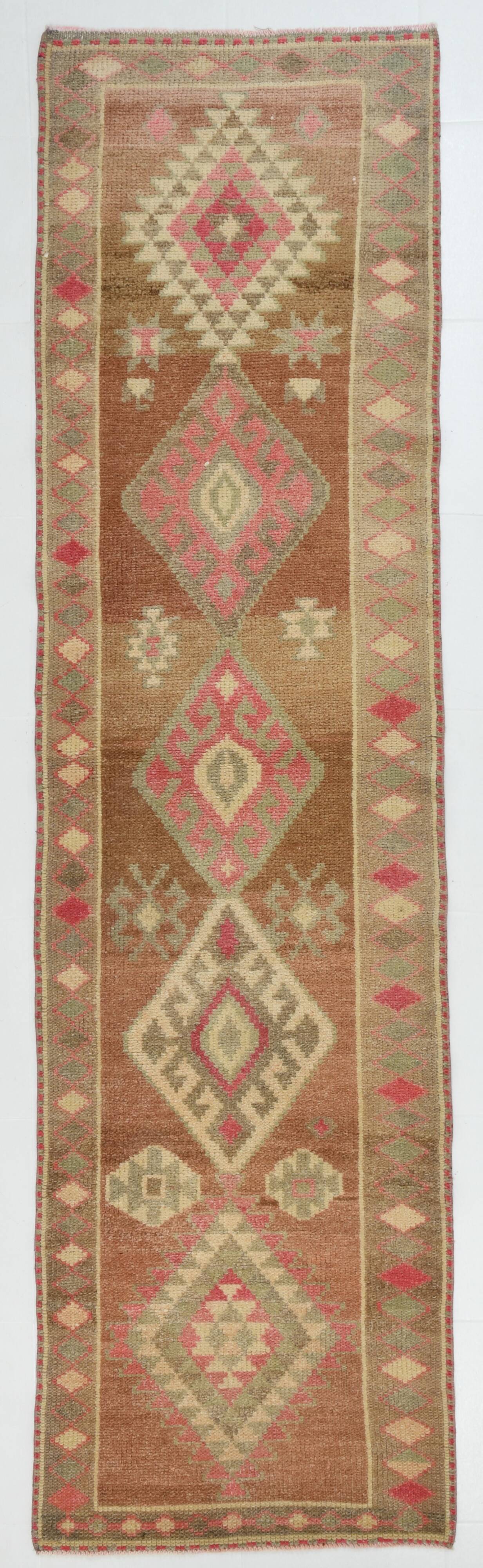 Taupe & Dusty Pink Vintage Carpet For Hallway, 83x308 Cm