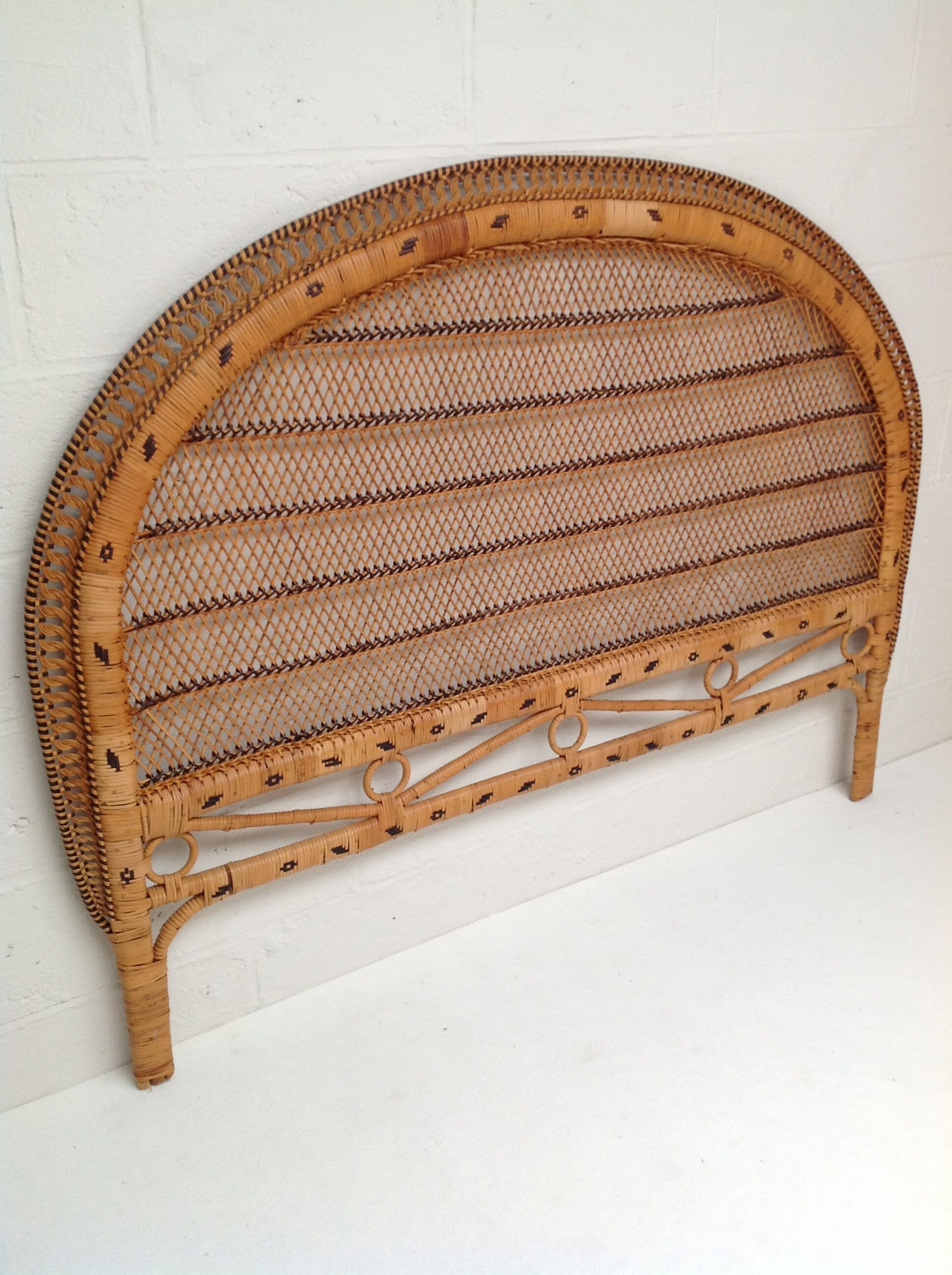 Vintage rattan bed head