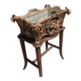 Jardinière ancienne en bois sculpté